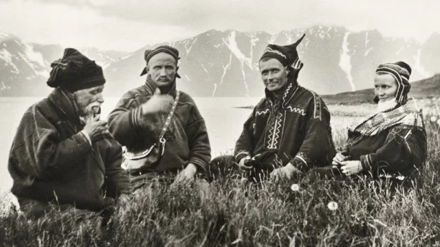 Útrýmingarherferð gegn Sömum