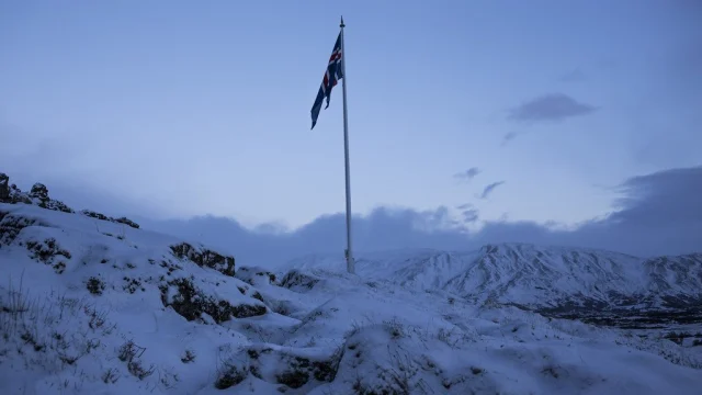 Fullveldið á vinstri vængnum