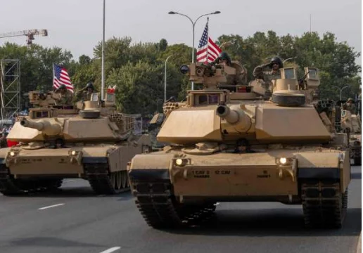 Norskur krati bugtar sig í Washington