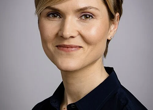 Þú átt ekki ein orð þín Kristrún