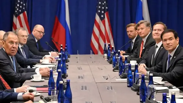 Lavrov ítrekar afstöðu Rússlands til Úkraínu og ræðir við Rubio