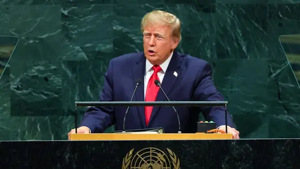 Íranstríðið afhjúpar takmörk Trumps; gagnrýnendur hvetja þingið til aðgerða