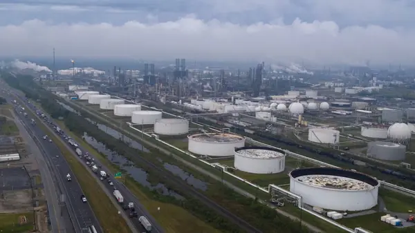 Bandaríkin losa síðustu 40 milljónir tunna úr Strategic Petroleum Reserve