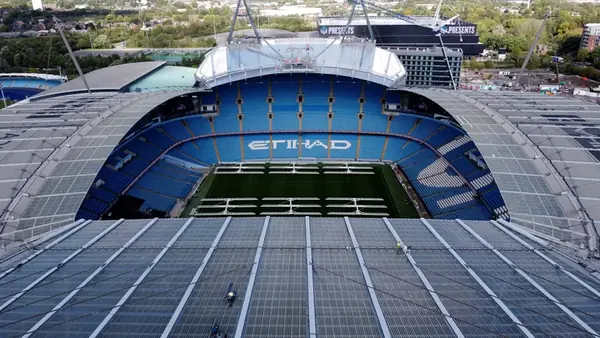 Manchester City fundinn sekur um brot á fjármálareglum ensku úrvalsdeildarinnar; Sameinuðu arabísku furstadæmin vara Bretland við