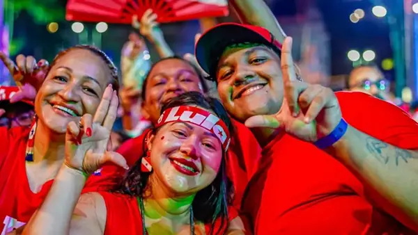 Lula setur fullveldi í öndvegi í lokaspretti kosningabaráttunnar í Brasilíu