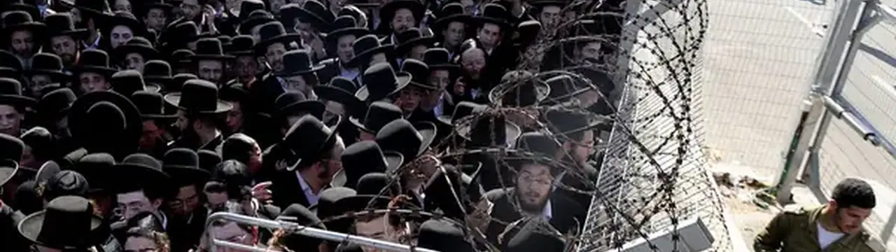 Mat CIA varar við hættu á borgarastyrjöld eða hruni í Ísrael